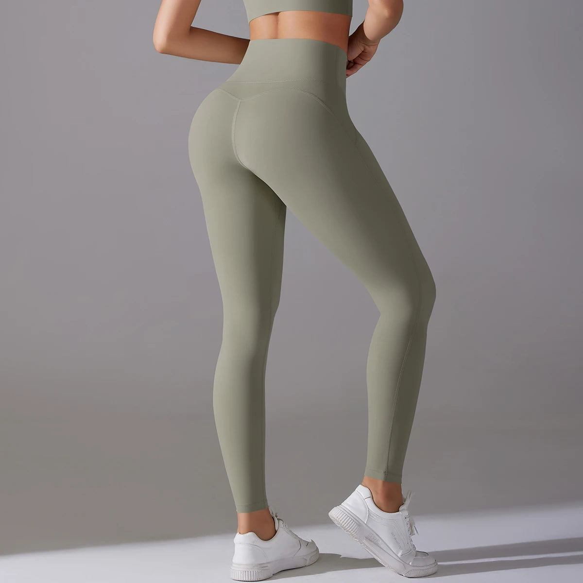 High-Waist Seamless Yoga Leggings – Breathable & Flexible