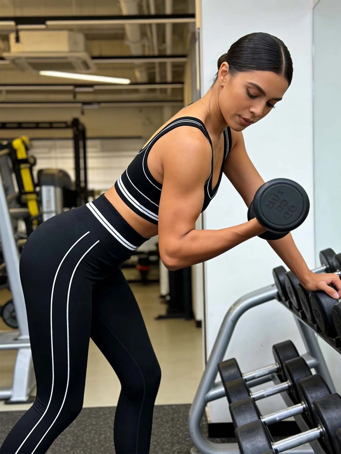 Women's 2 Piece Gym Workout Set Square Neck Sports Bra + High Waist Leggings with GYM Letter Print