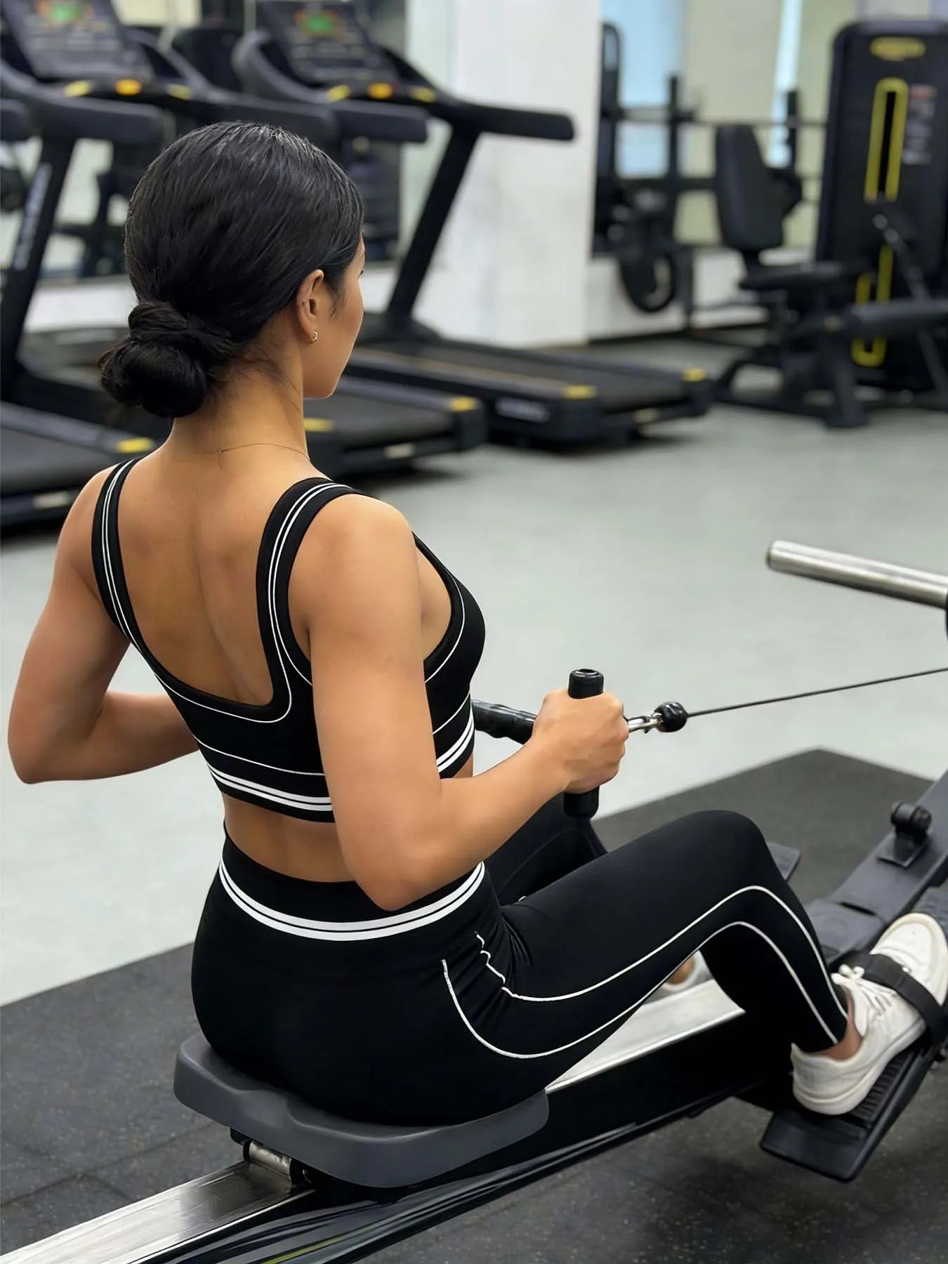 Women's 2 Piece Gym Workout Set Square Neck Sports Bra + High Waist Leggings with GYM Letter Print